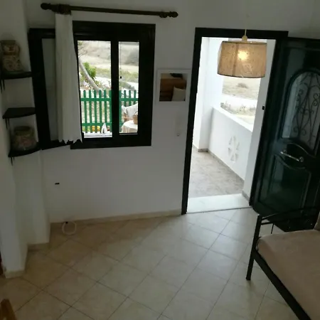 Eufrosinis House 2 Apartamento Skyros